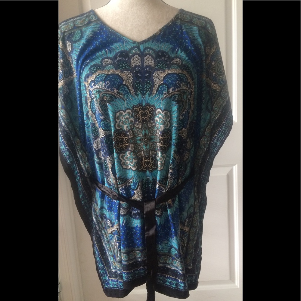 Textured Print Tunic Top